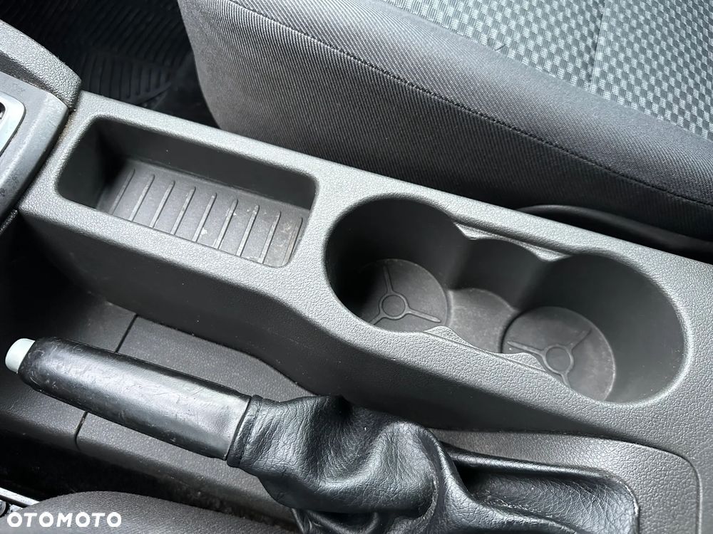 Ford Focus - 18