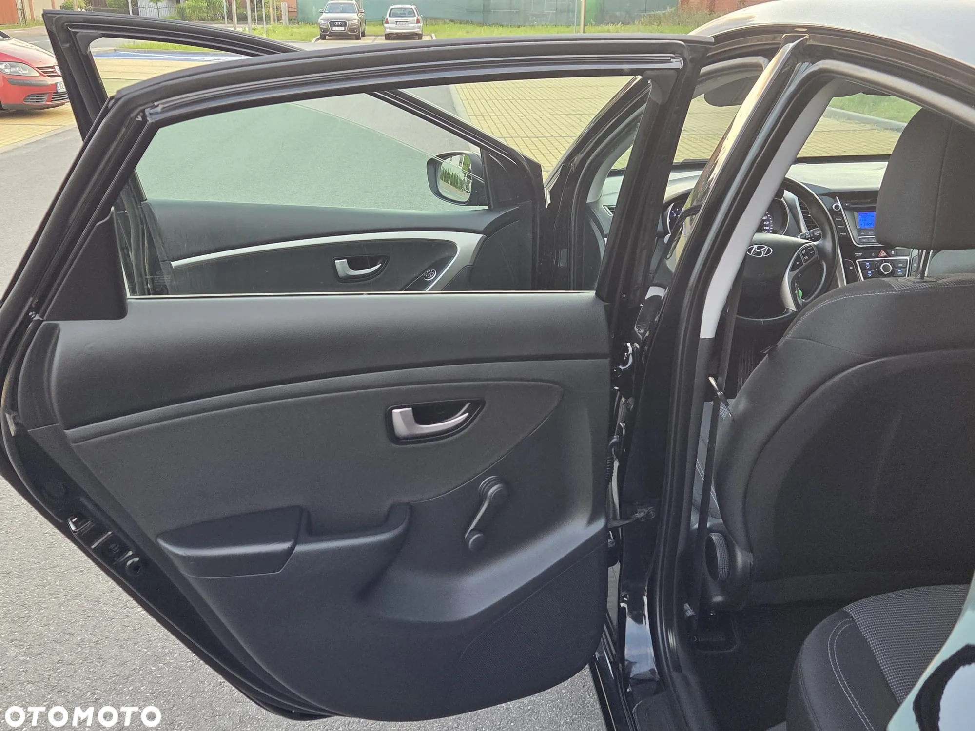 Hyundai i30 1.4 Comfort - 27