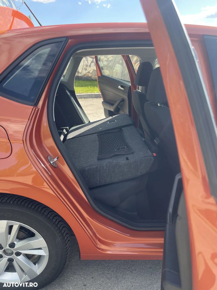 Volkswagen Polo - 11