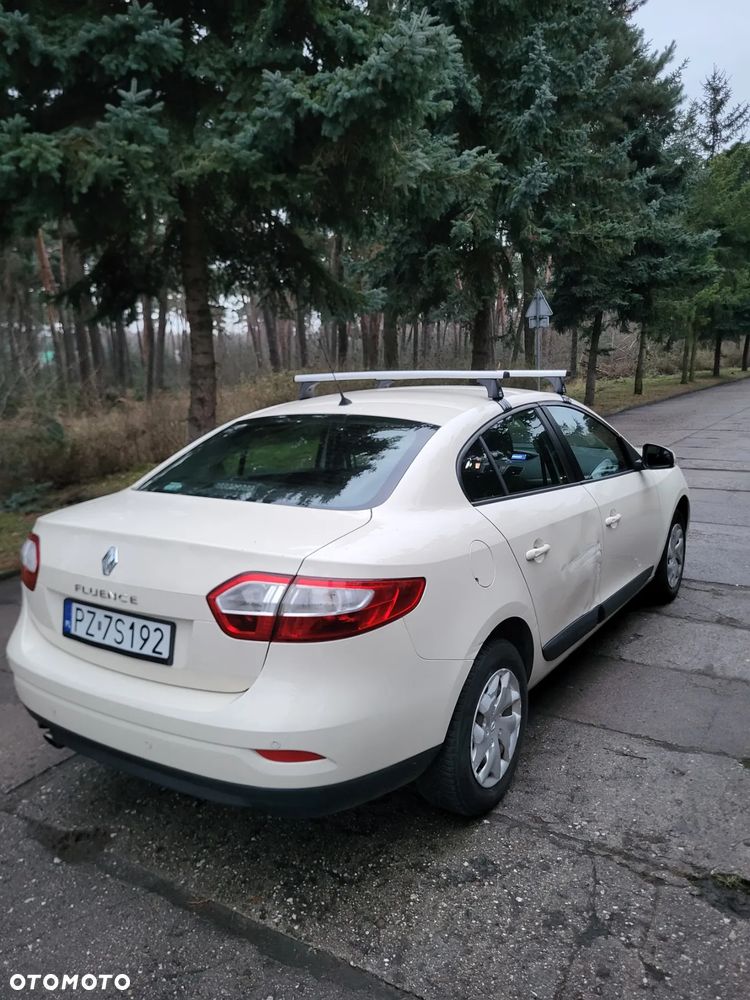 Renault Fluence 1.6 16V Techno Feel - 3