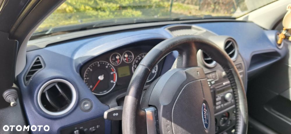 Ford Fiesta 1.6 TDCi Trend - 5