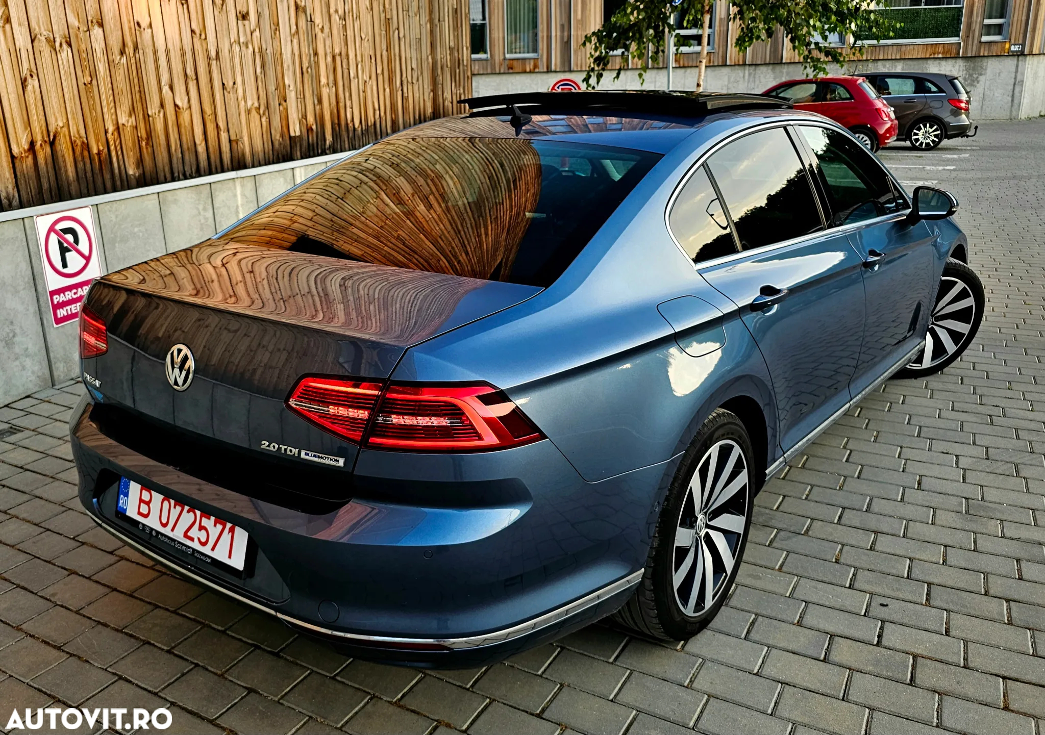 Volkswagen Passat - 3