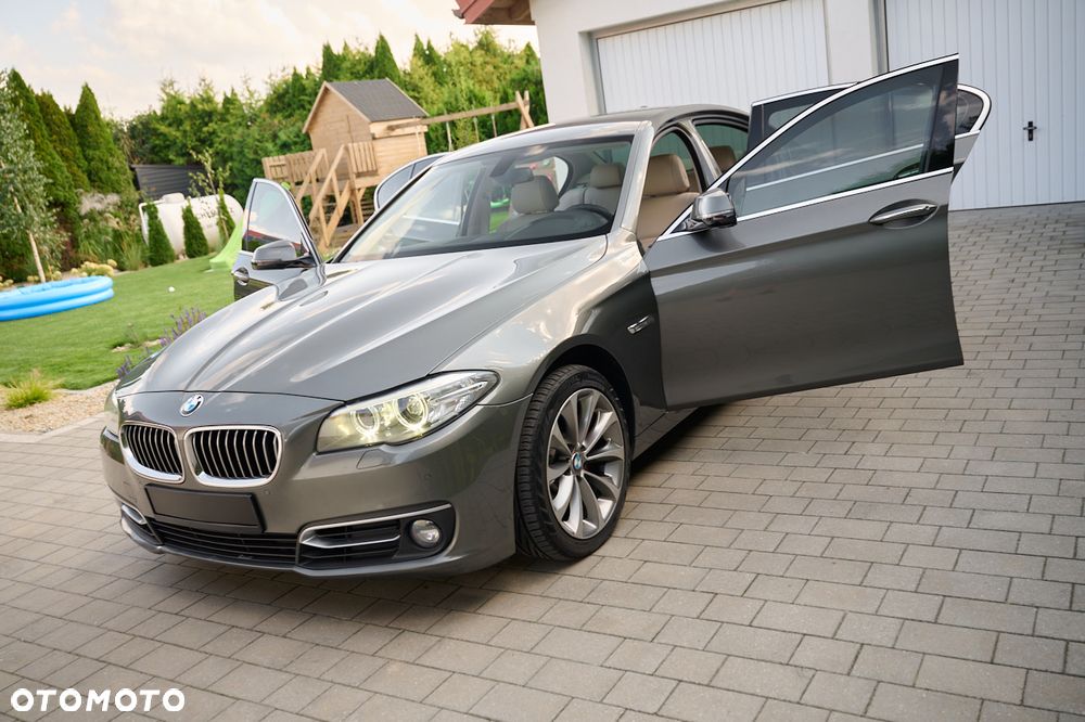 BMW Seria 5 525d xDrive Modern Line - 16