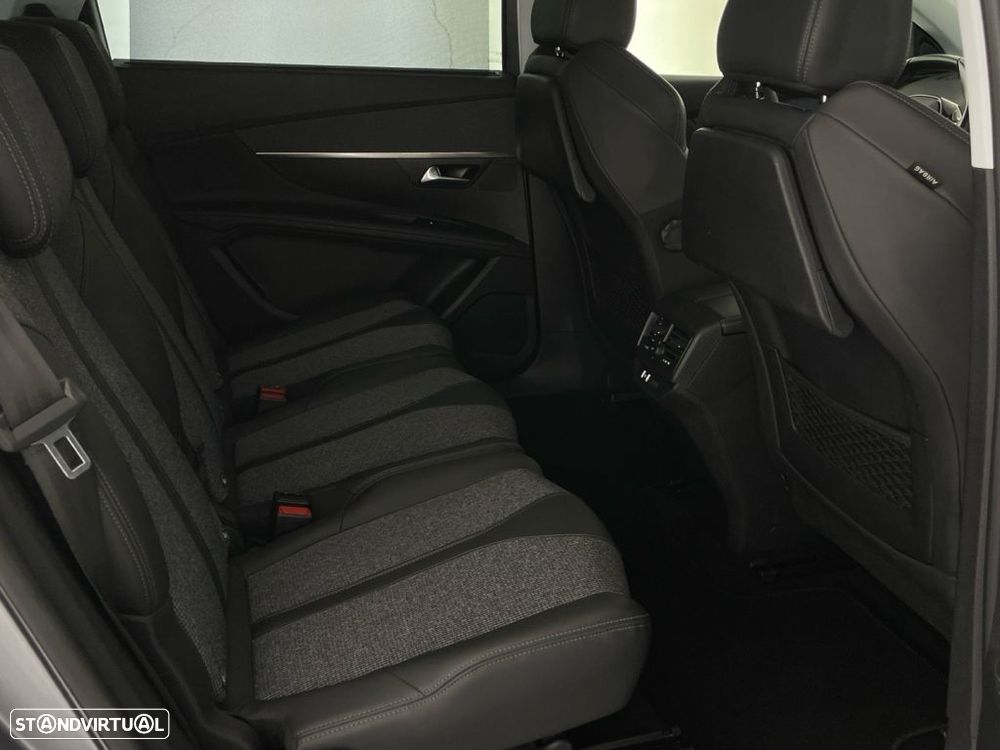 Peugeot 5008 1.5 BlueHDi Allure - 23