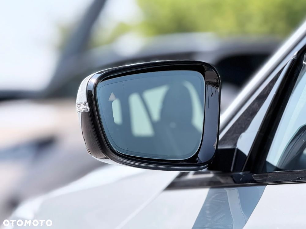 BMW Seria 3 320d xDrive M Sport - 8