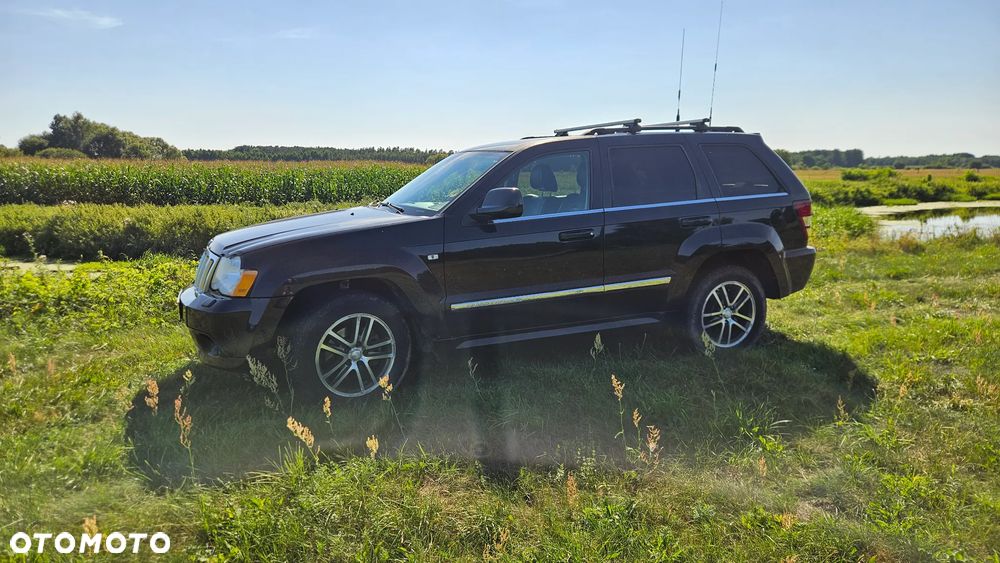 Jeep Grand Cherokee - 2