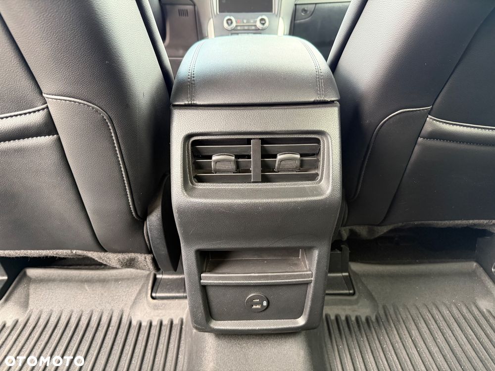 Ford Edge - 21