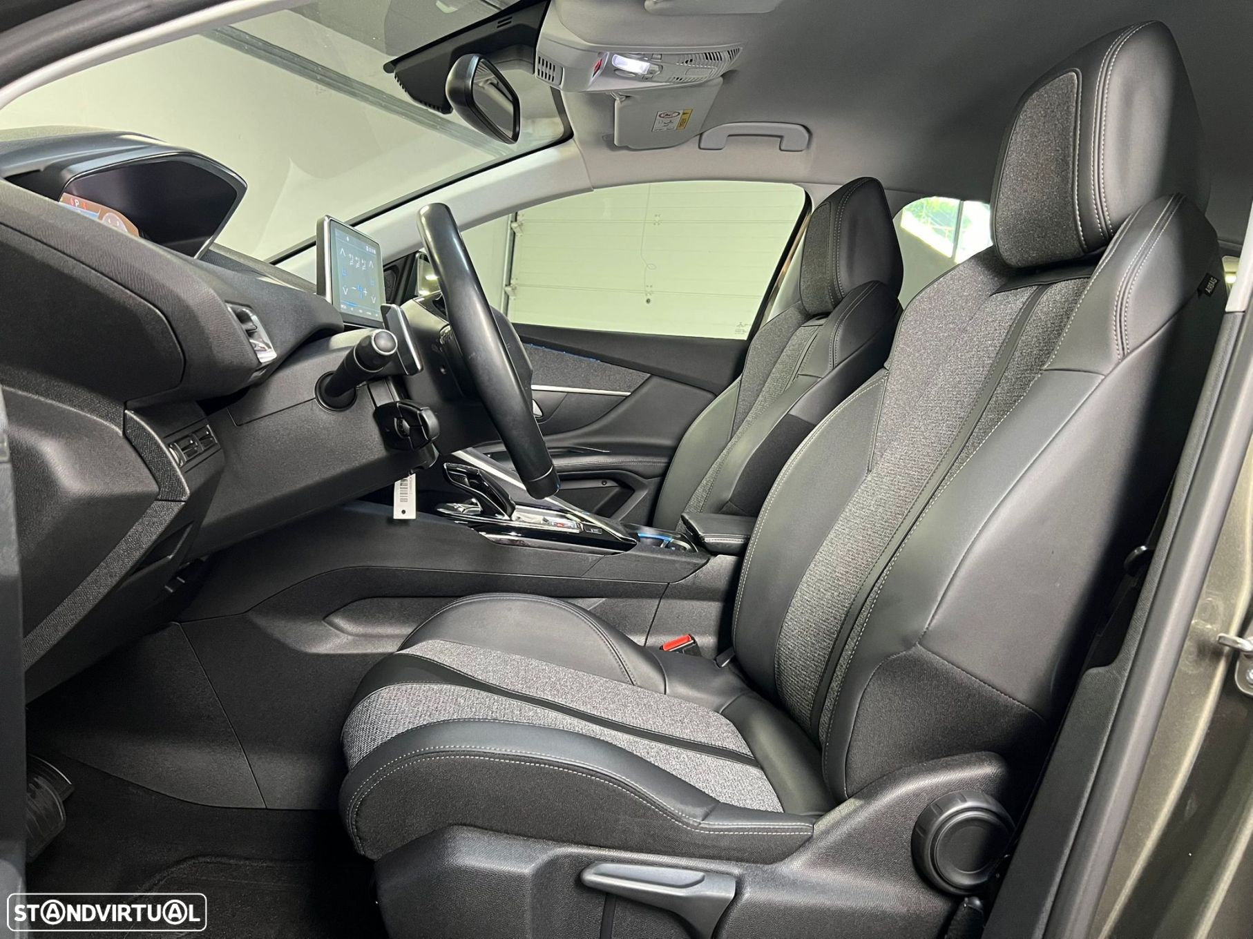 Peugeot 3008 1.5 BlueHDi Allure Pack EAT8 - 6