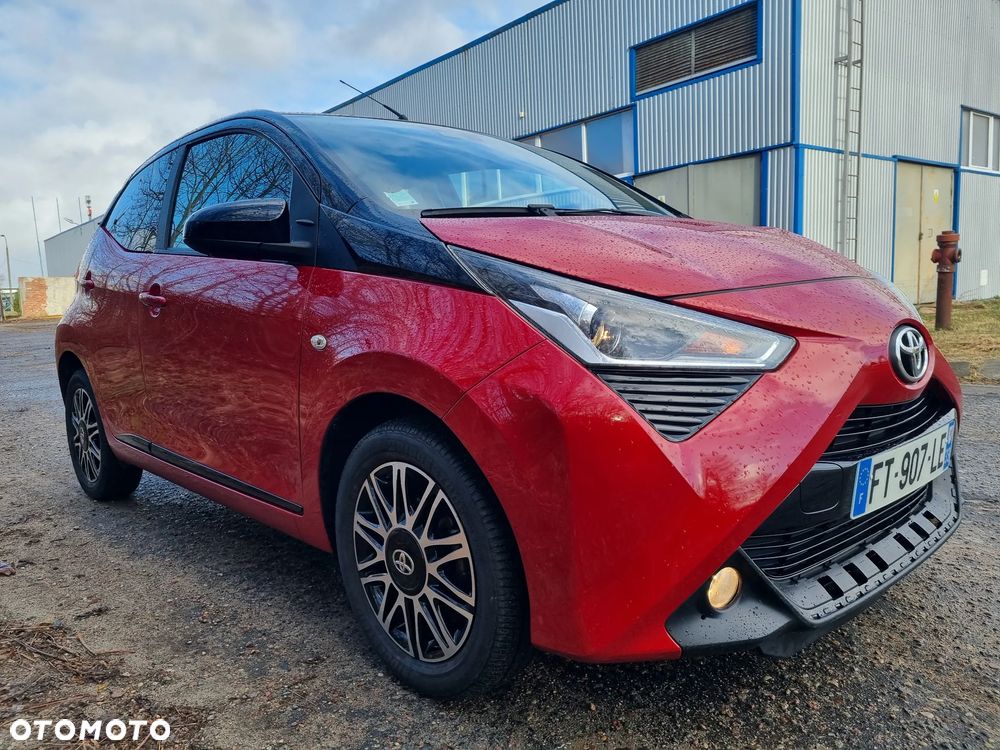 Toyota Aygo x-clusive Style Selection - 2