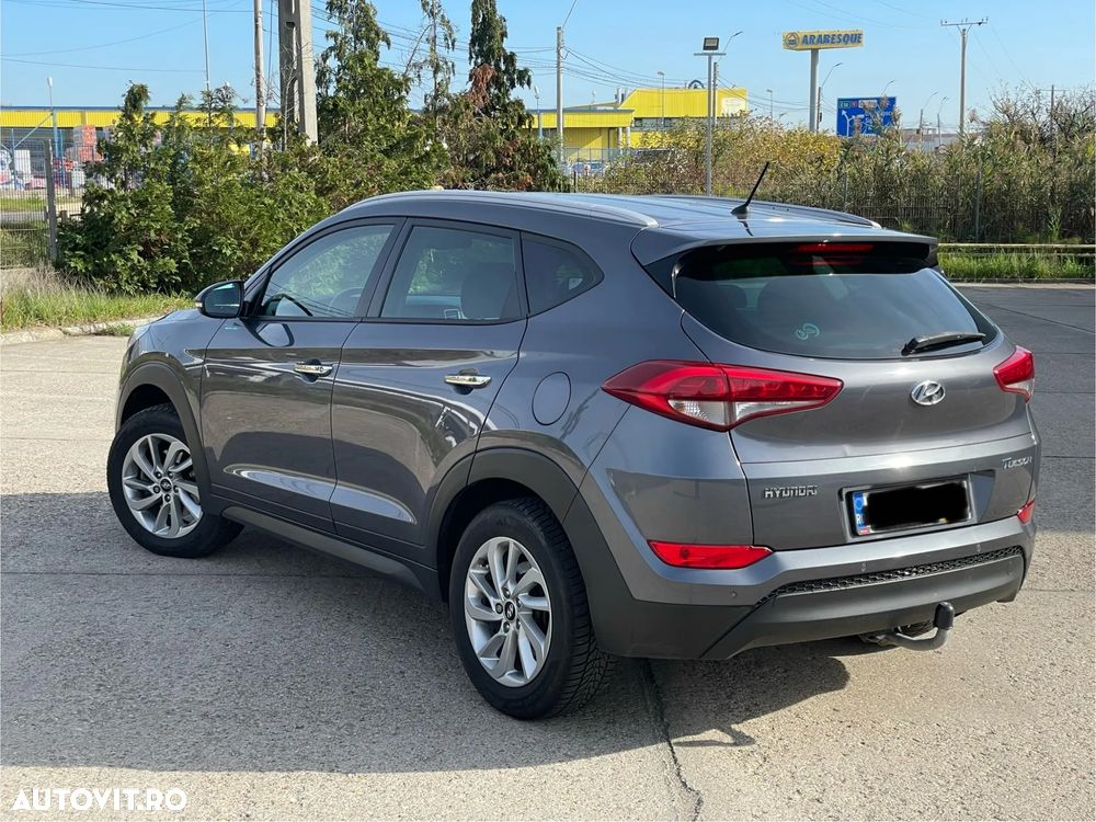 Hyundai Tucson - 1