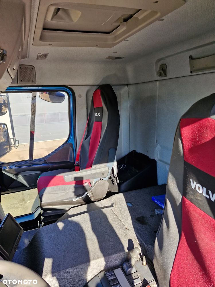 Volvo FE 6x2 - 13