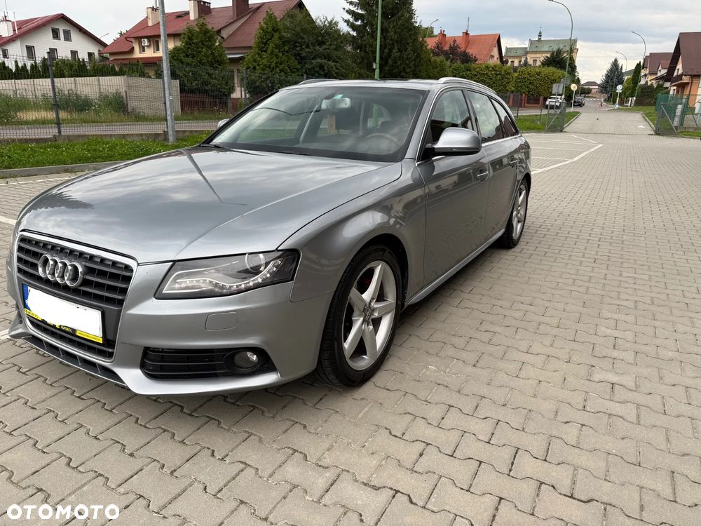 Audi A4 Avant 2.0 TDI - 1