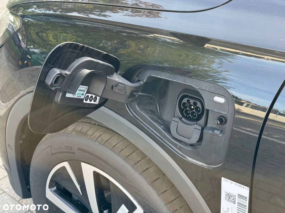 Volkswagen Tiguan - 20
