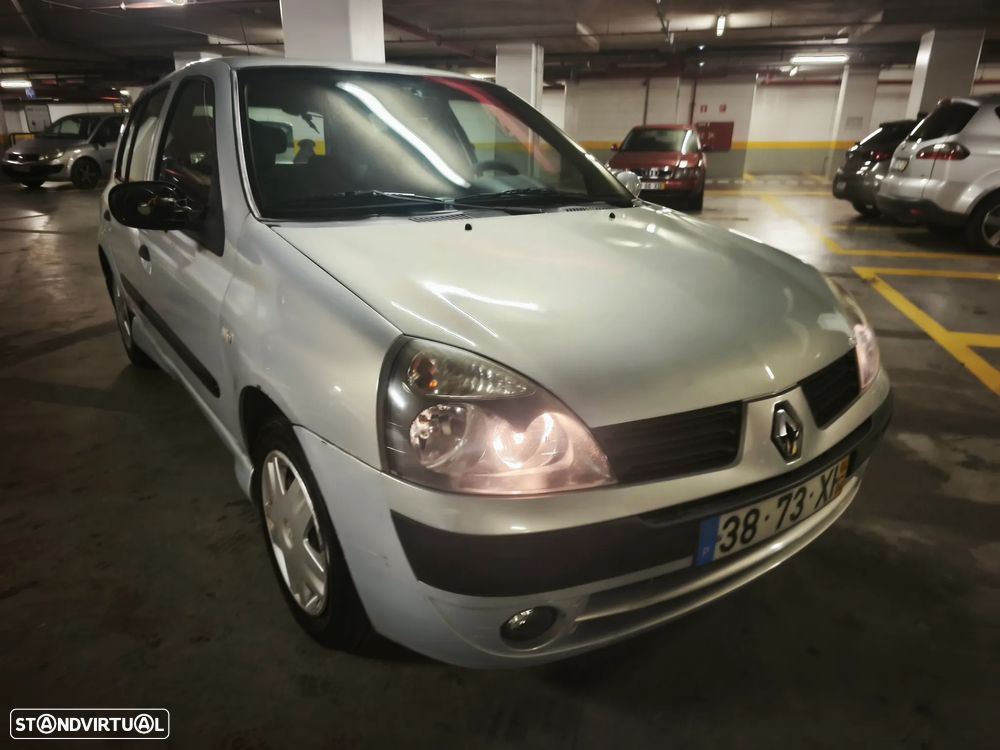 Renault Clio 1.2 Pack Authentique - 25