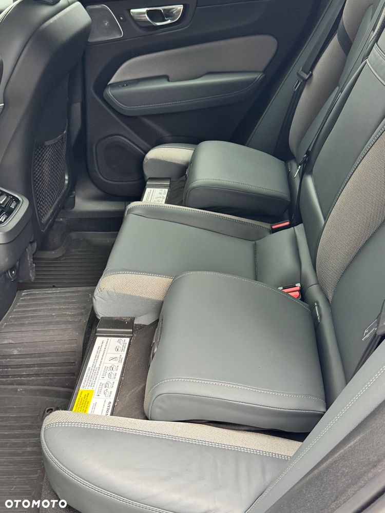 Volvo XC 60 B6 B AWD Geartronic RDesign - 15