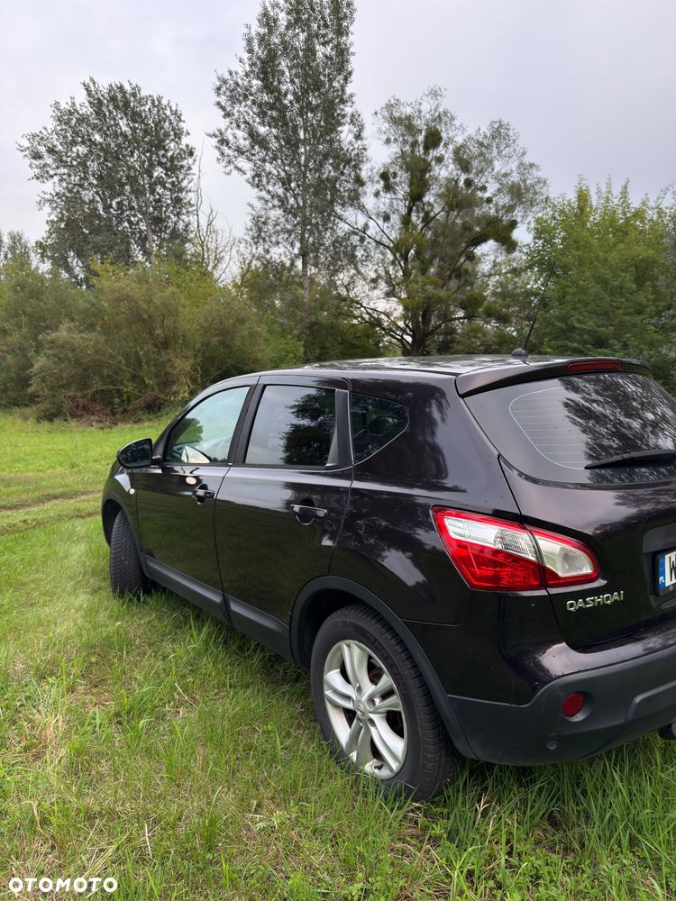 Nissan Qashqai 2.0 4x4 Tekna - 4