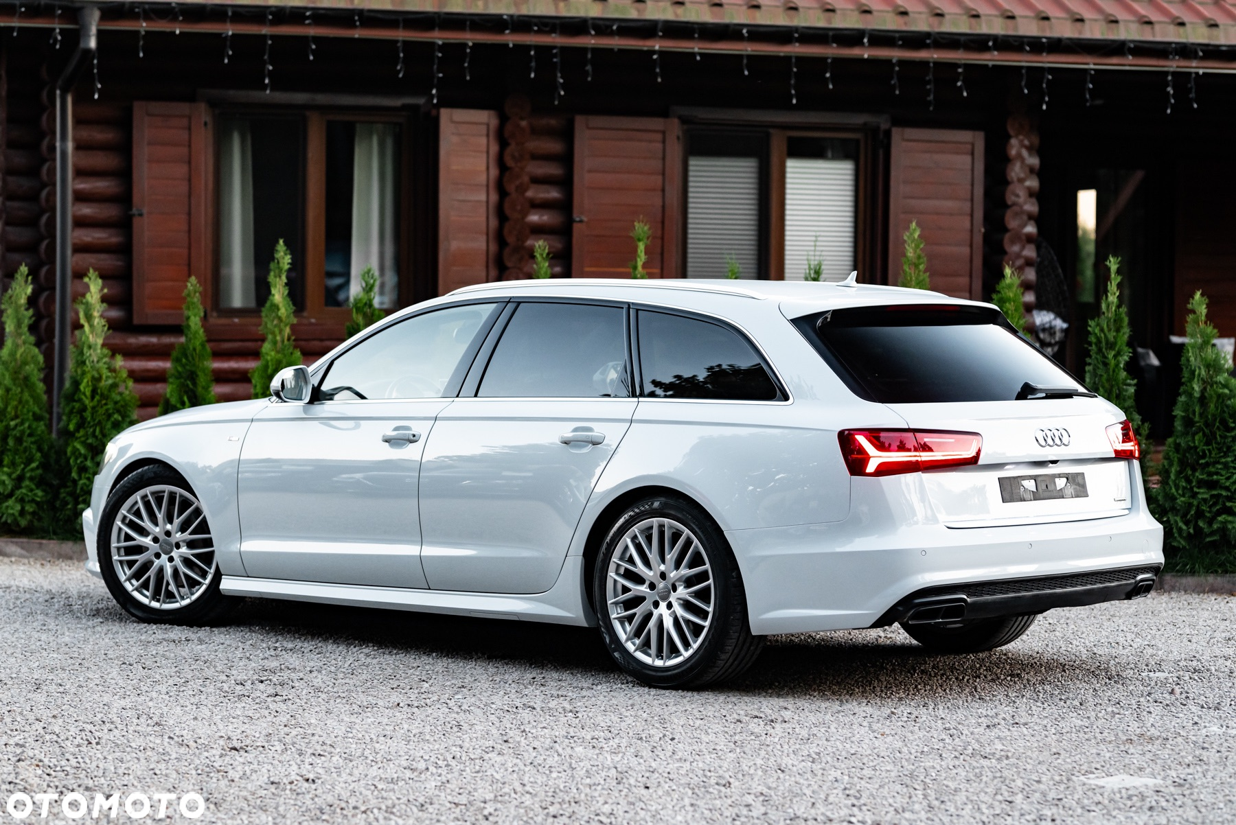Audi A6 Avant 3.0 TDI quattro S tronic - 11