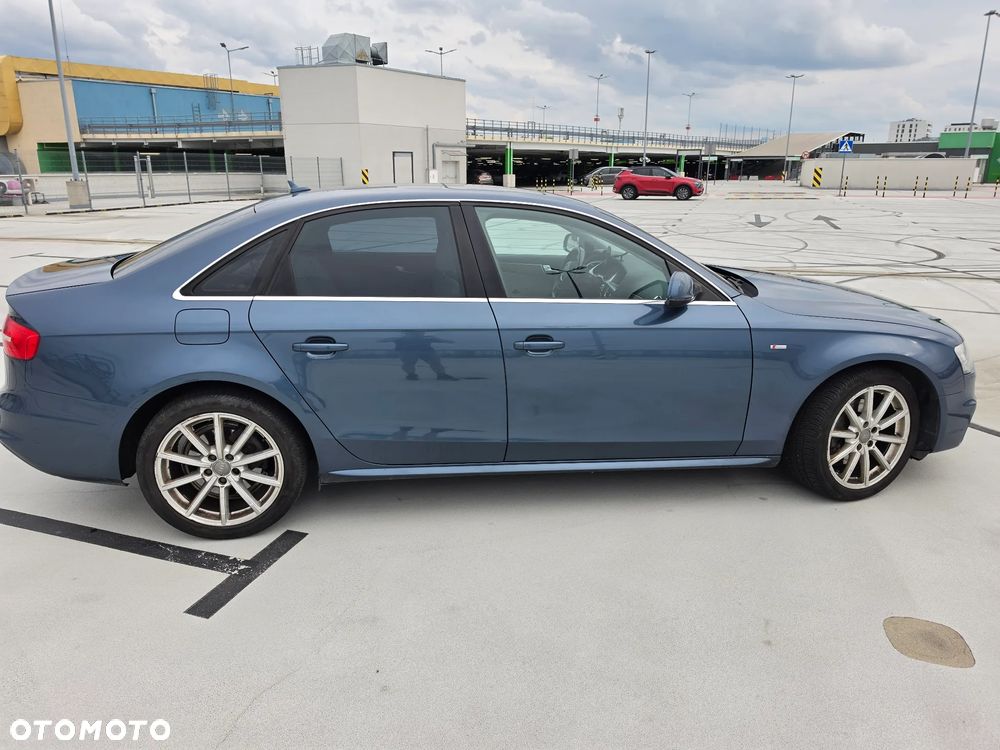 Audi A4 Limousine - 9
