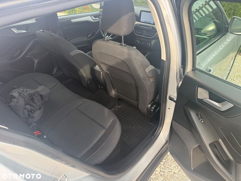 Ford Focus - 19
