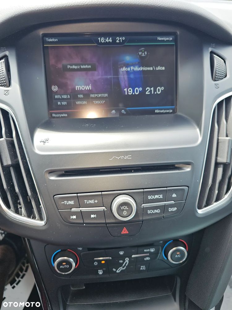 Ford Focus 1.5 EcoBlue Start-Stopp-System TITANIUM - 28