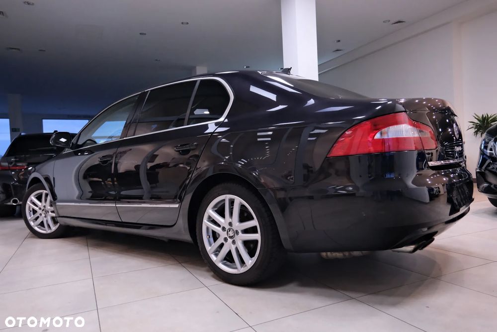 Skoda Superb - 16