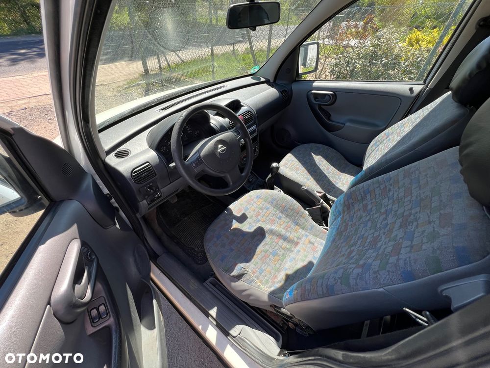 Opel Combo - 14
