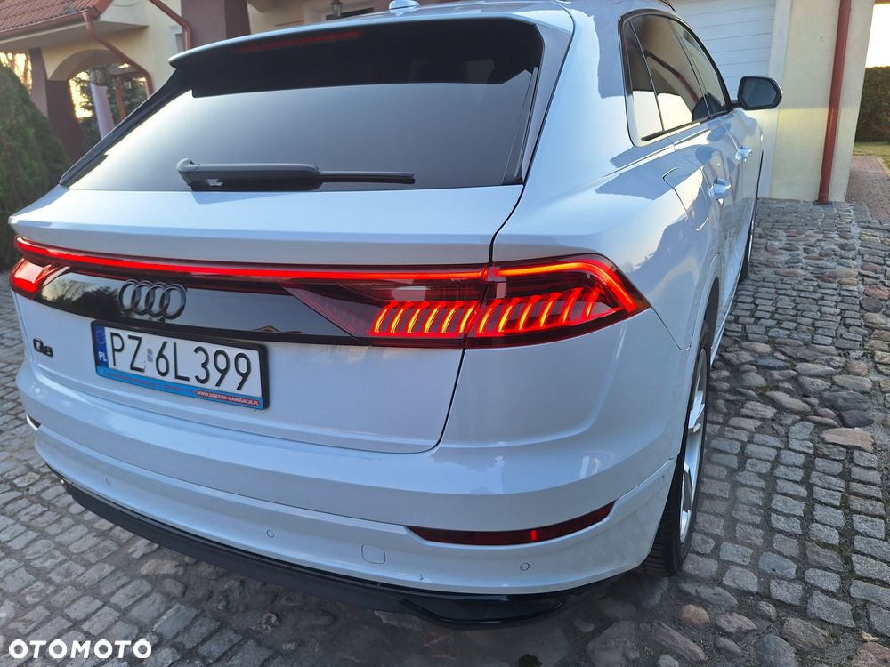Audi Q8 55 TFSI mHEV Quattro Tiptronic - 23
