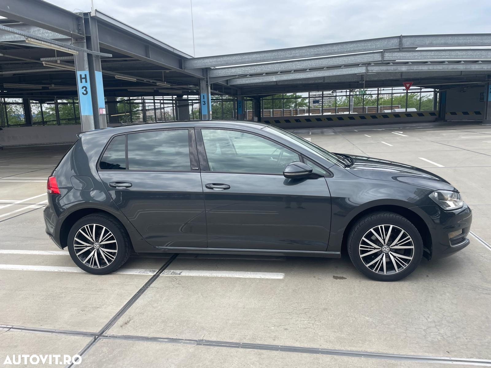 Volkswagen Golf 1.2 TSI BlueMotion Technology Highline - 2