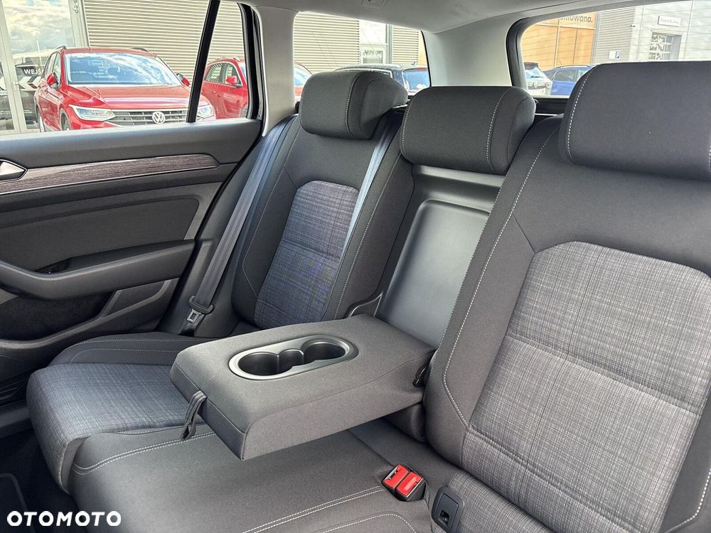 Volkswagen Passat 2.0 TDI EVO Business DSG - 16