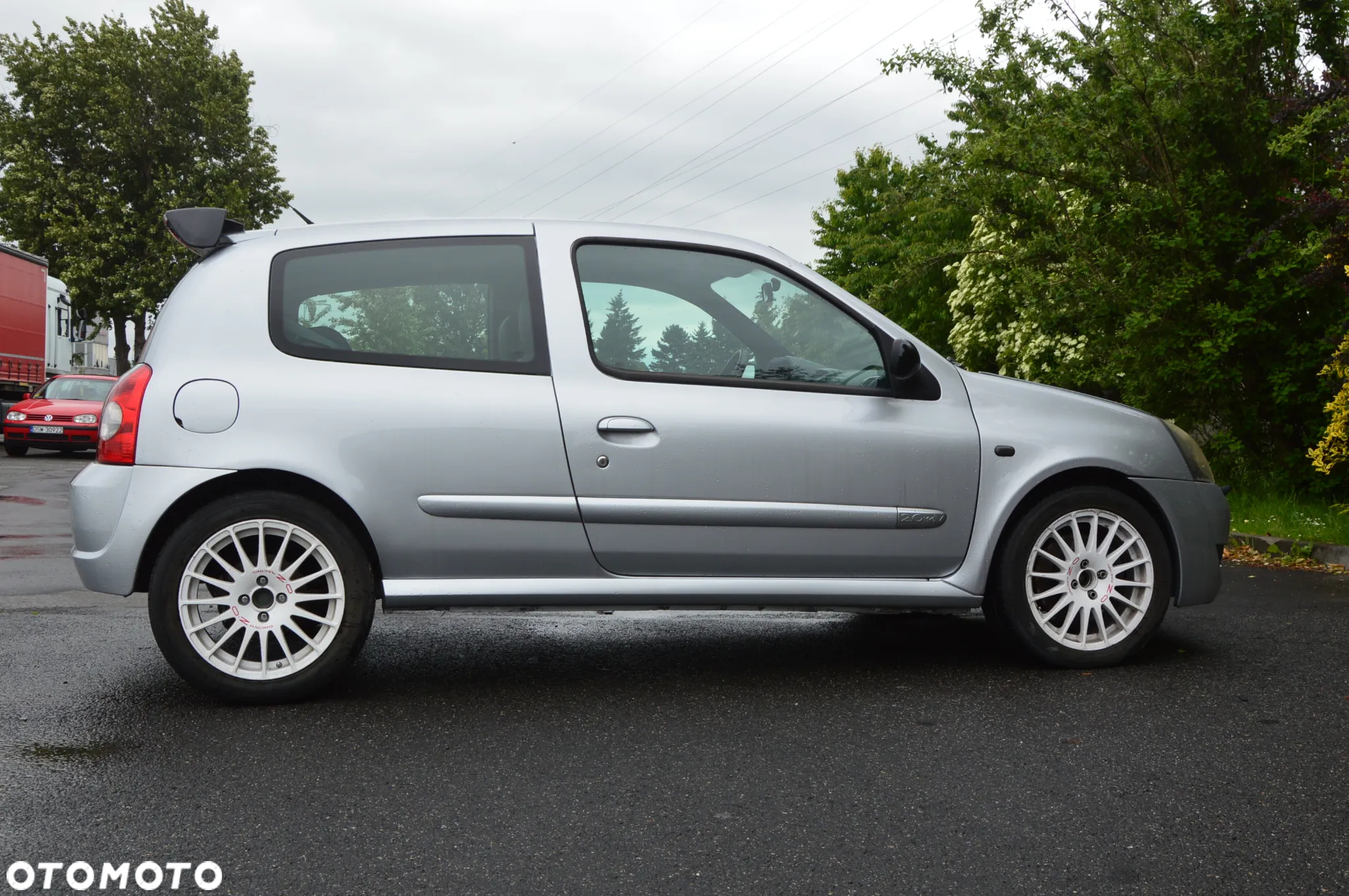 Renault Clio 2.0 16V Sport - 17
