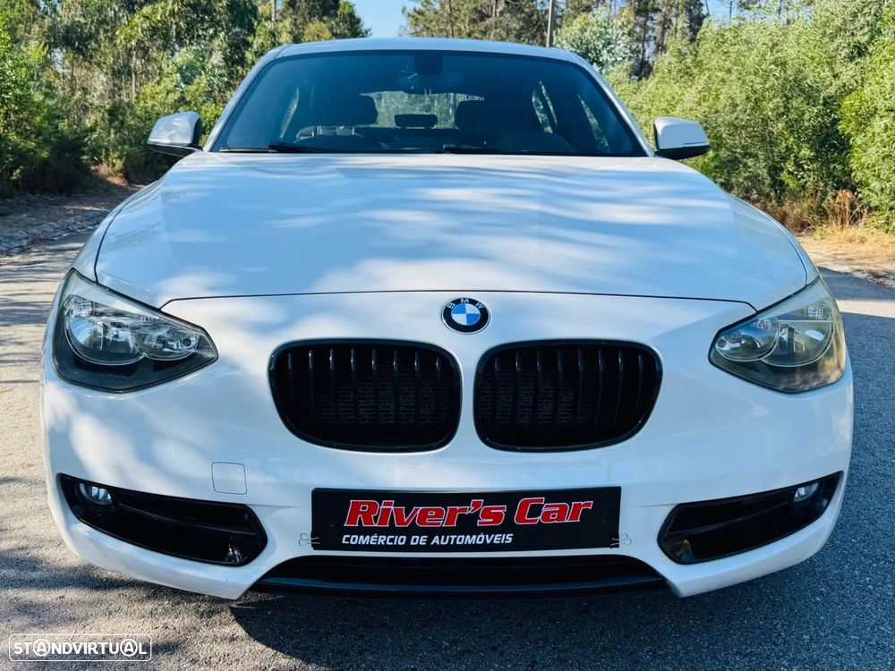 BMW 120 d Sport Line — fotografia 4