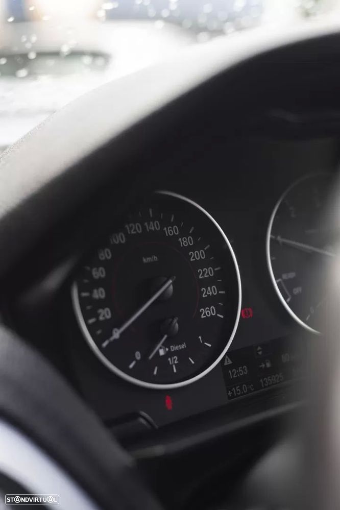 BMW 114 d Pack M - 14