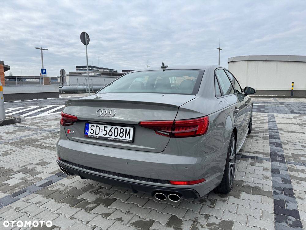 Audi S4 Limousine - 7