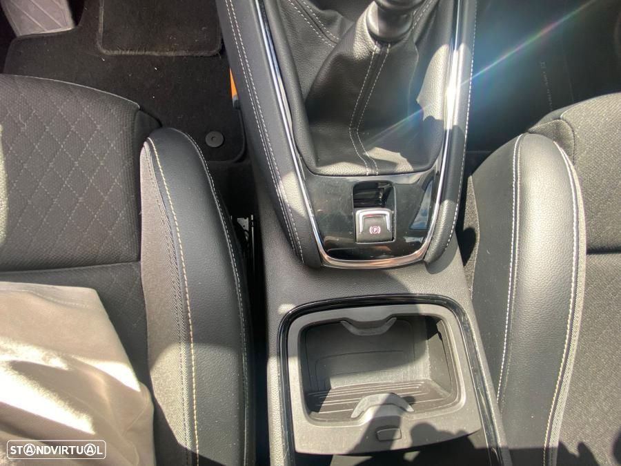 Opel Grandland X - 16