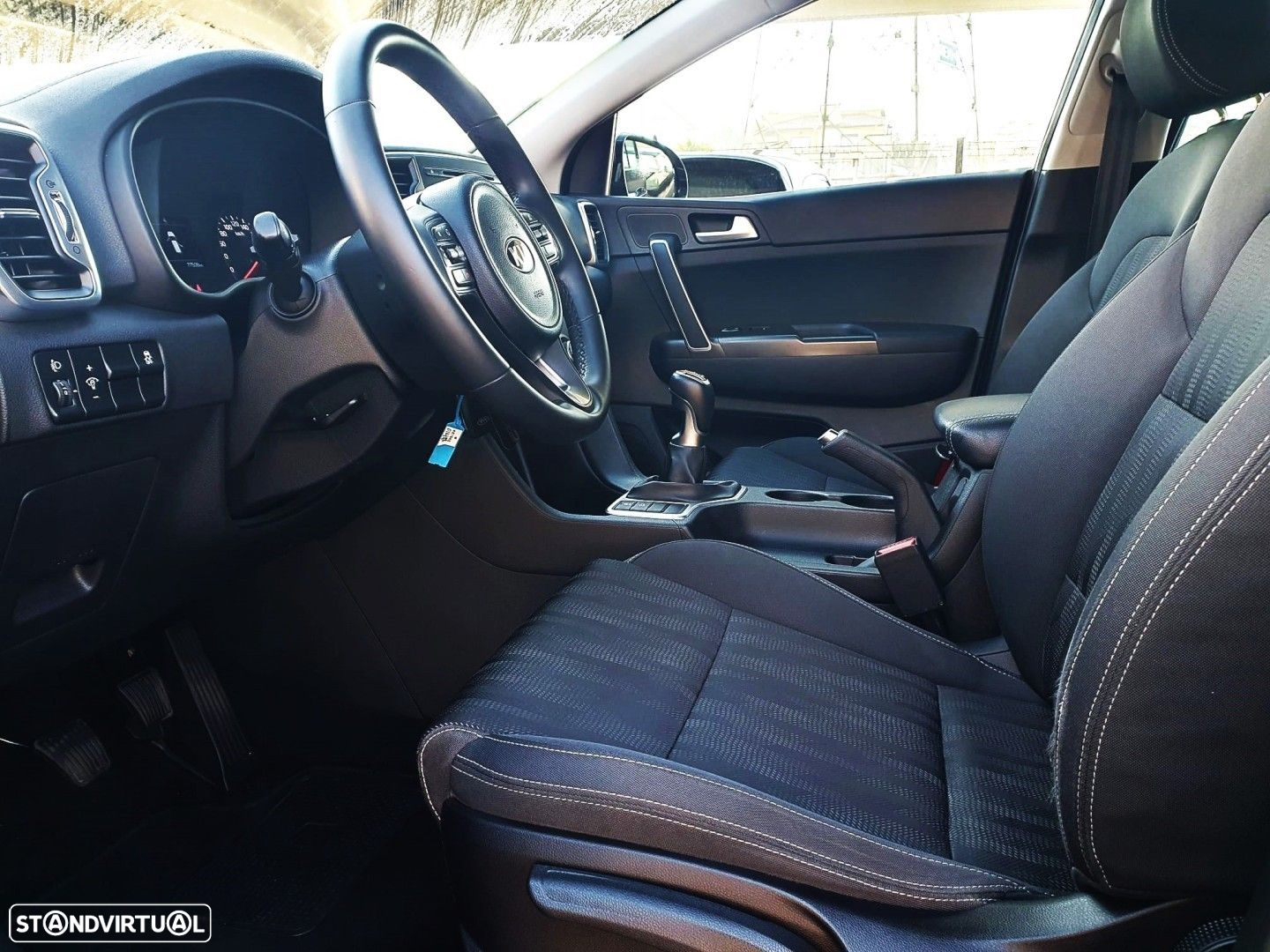 Kia Sportage 1.6 GDI ISG EX - 8