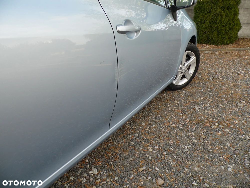 Toyota Auris 1.33 VVT-i Edition - 28
