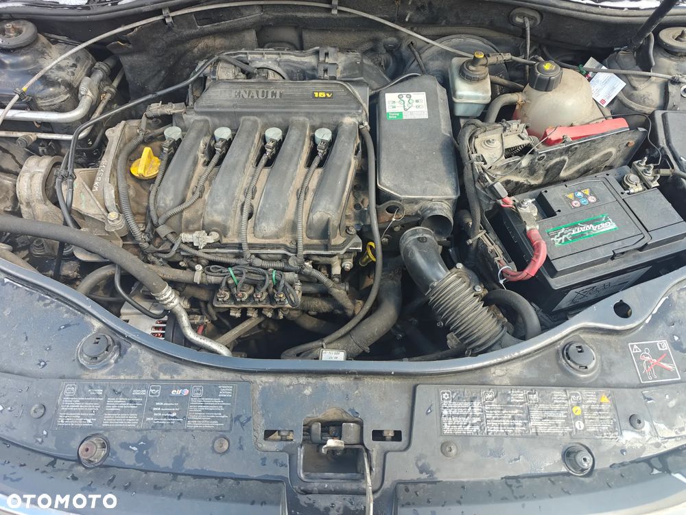 Dacia Duster 1.6 - 11
