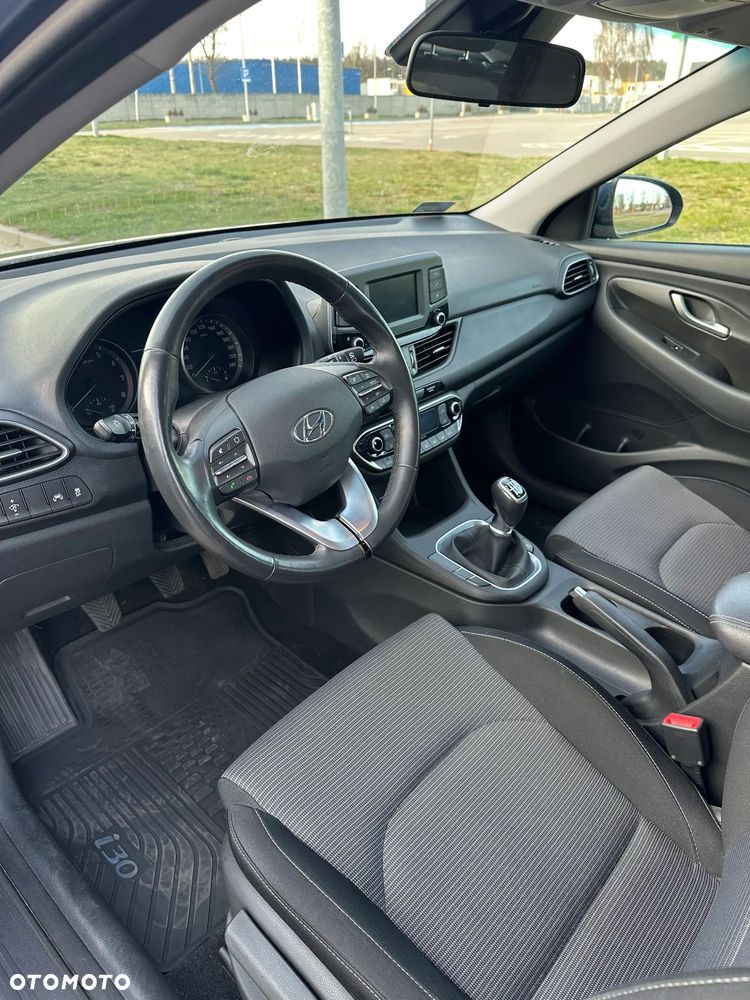 Hyundai i30 1.0 T-GDI Premiere Comfort - 9