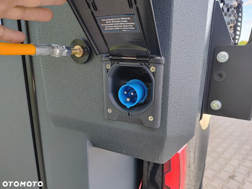 Inny Hotomobil Gladiator - 8