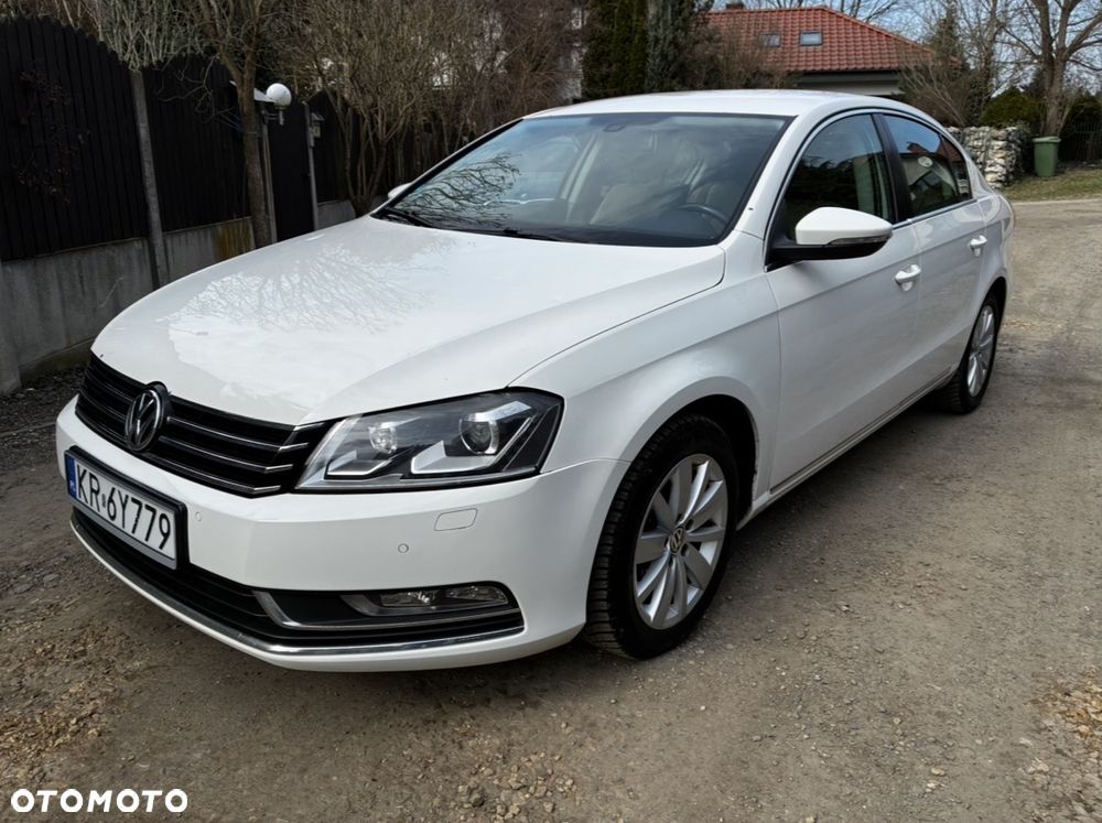 Volkswagen Passat 1.4 TSI BMT Comfortline - 4