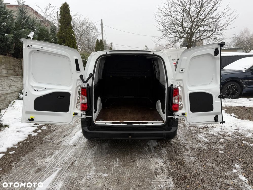 Opel COMBO XL Maxi 2020r L2 1.5 Diesel - 28