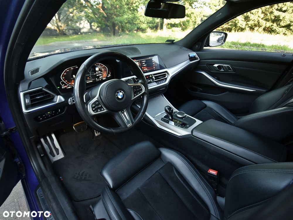 BMW Seria 3 320d M Sport Shadow sport - 16