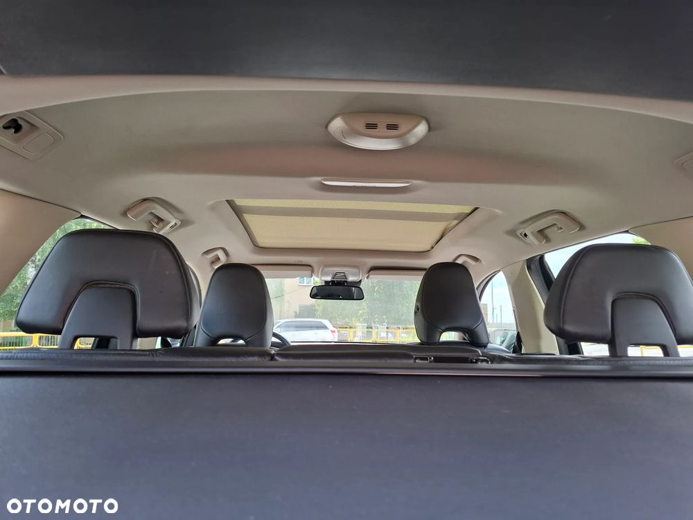 Volvo XC 60 DRIVe Momentum - 27