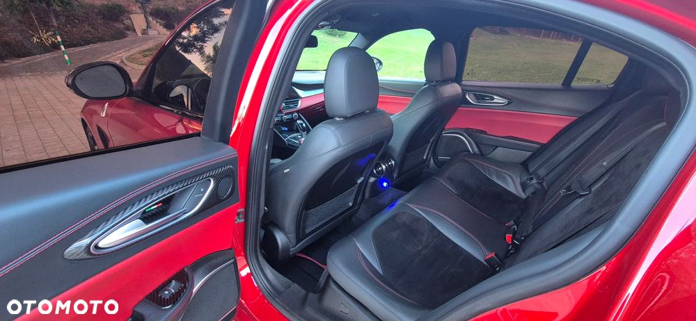 Alfa Romeo Giulia 2.9 Bi Turbo V6 Quadrifoglio Nring - 25