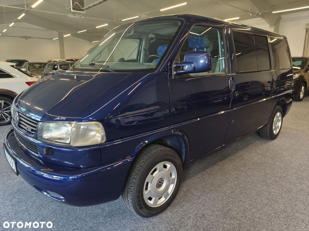 Volkswagen Multivan - 2