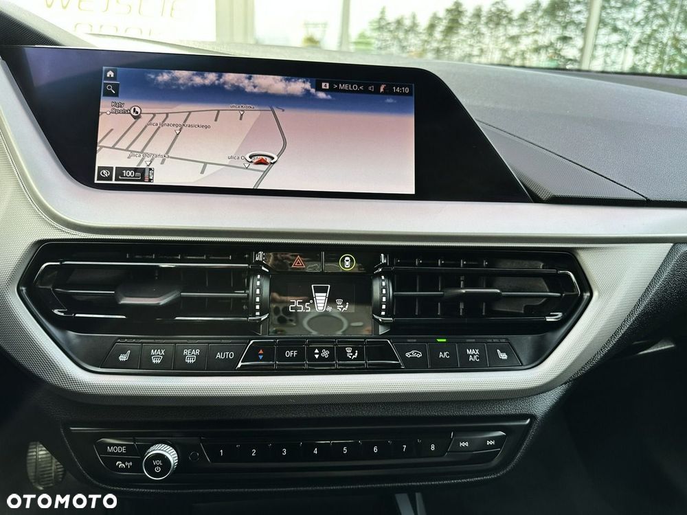 BMW Seria 1 118i Advantage - 21