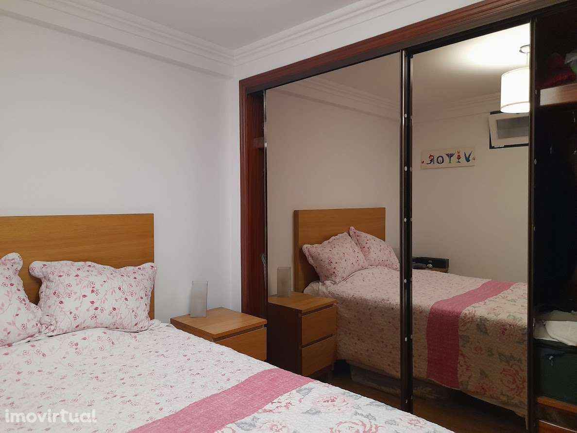 Vende-se Casa Térrea T1 Renovada de Novo - Grande imagem: 5/11