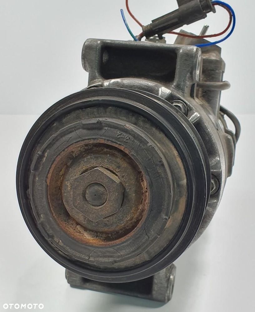 SPRĘŻARKA KLIMATYZACJI MERCEDES W212 3.0 CDI V6 - 3