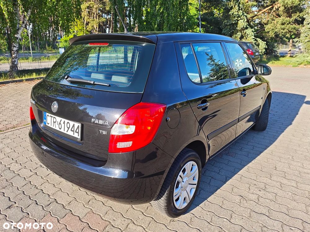 Skoda Fabia - 6