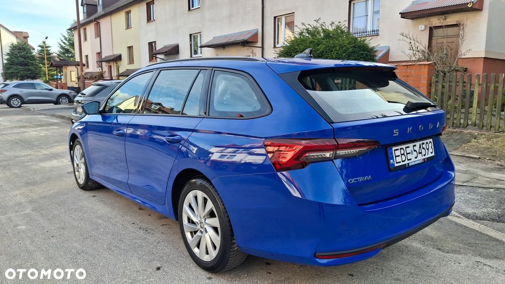 Skoda Octavia 1.5 TSI ACT Style DSG - 5